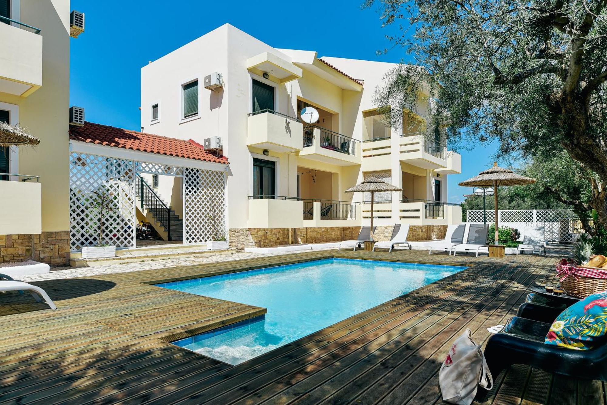 Oliva Holiday Homes Dhiyeliotika Exterior photo